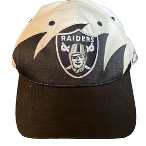 Vintage LAS VEGAS RAIDERS Embroidered  Shark Tooth Reebok Adjustable NFL Hat